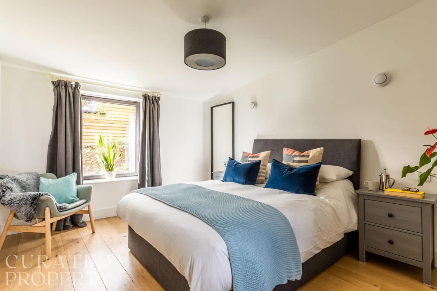 Stunning 5 Bedroom New Build With Amazing Views! バース エクステリア 写真