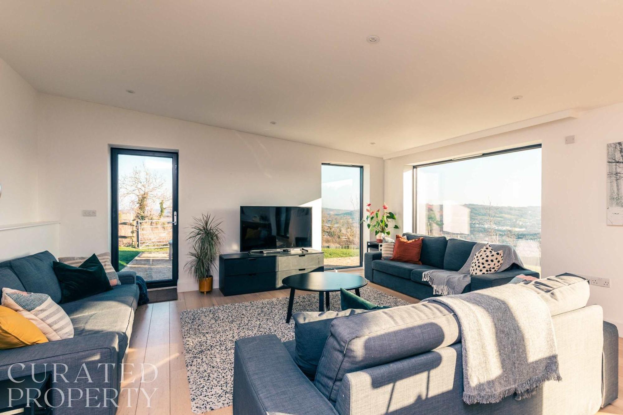 Stunning 5 Bedroom New Build With Amazing Views! バース エクステリア 写真